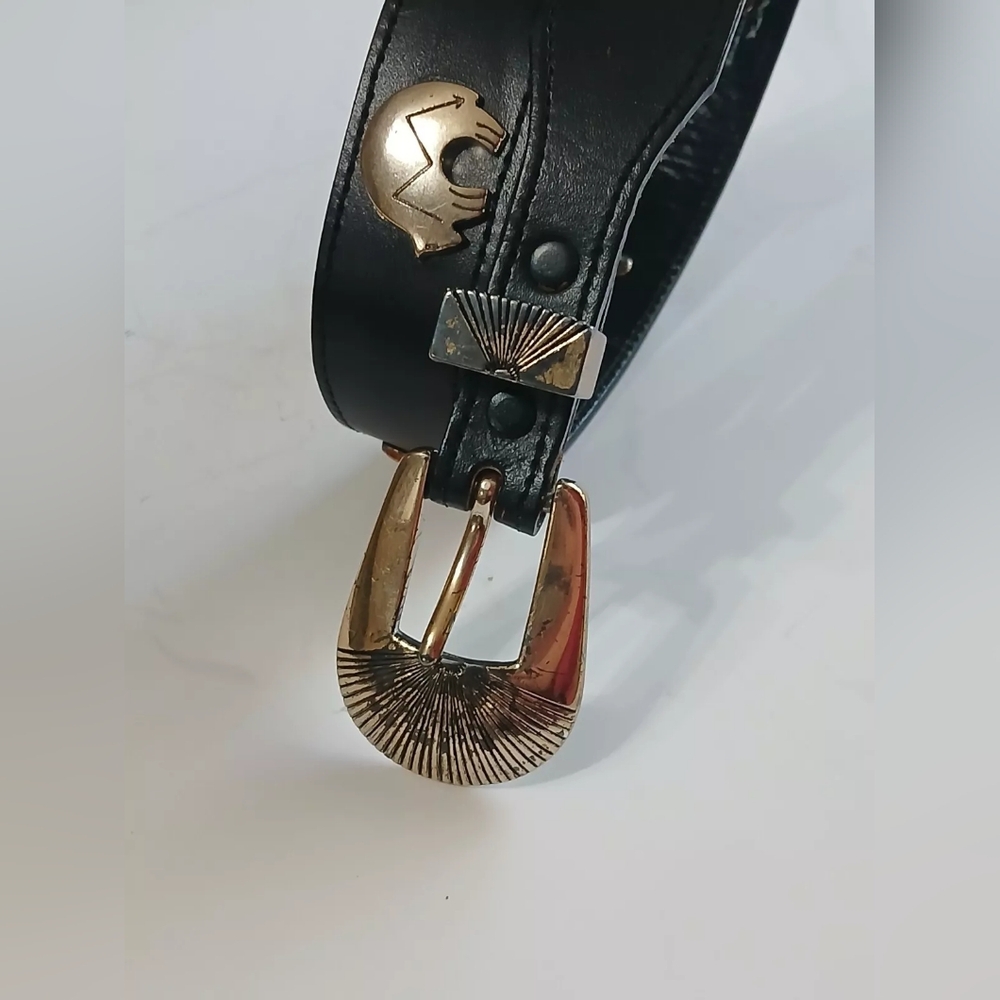 VTG Silver Creek Belt Sz 28 Black Leather Southwestern Metal Animals - Picture 4 of 12